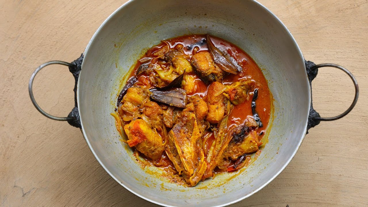 Vetki Macher Kalia cooking by our Grandmother and my mother Vetki