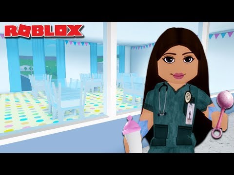 Moving Into Our Family House Bloxburg Roleplay Roblox Youtube