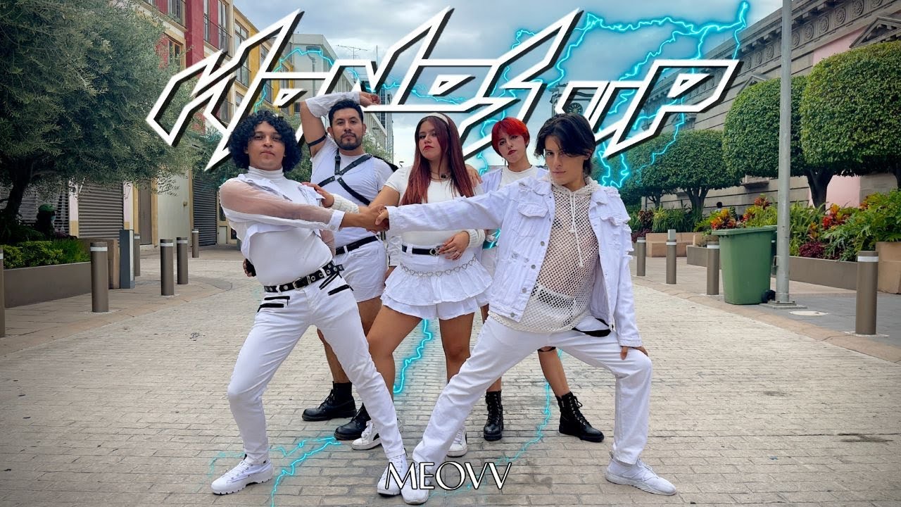 [KPOP IN PUBLIC] | ONE TAKE | MEOVV(미야오) - ‘"HANDS UP" DANCE COVER | GUANAJUATO MEXICO