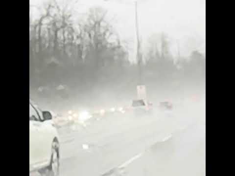 Vancouver در جاده و باران با آهنگ گیسوی باران Vancouver Mahnazmoments علیرضا قربانی