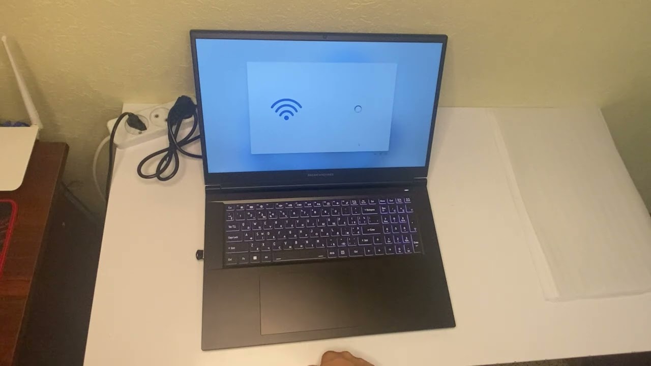 Dream Machines NP70RNA rg2050  устанавливаем винду и настраеваем с коробки