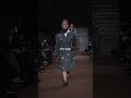 I'm so obsessed with this #fashion #model #runway