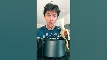 How To Cut A Banana 🍌 (without a knife) #relatablestories #comedy #funnymemes