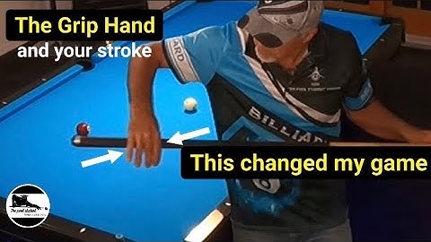 Grip like this/best Pool stroke control