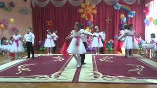 Танец на День победы в детском саду