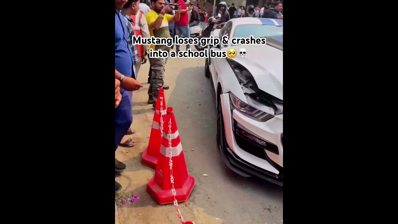 While speeding Mustang gets out of control and gets crashed into a Bus😔💔😱#automobile #shorts