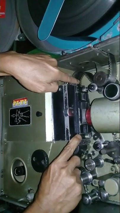 Ternyata Seperti Ini Loh Cara Operator Film Memasang Klise 35mm Ke Proyektor Xenon 104 Mabak