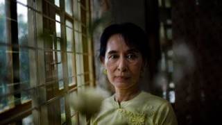 Vital Voices Global Leadership Honoree: Aung San Suu Kyi