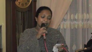 Miniatura de vídeo de "SALALIHINIYO NUMBA DANNE NEHE   -  Sawana Rendi Geetha Rasika Sansadaya - Paduru Party"