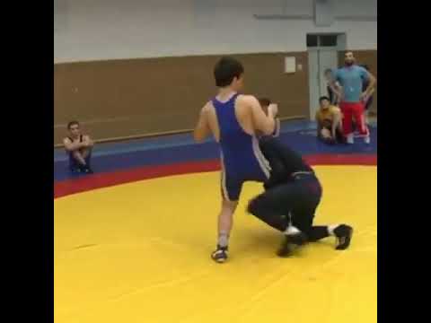 تعليم مصارعة رومانية حرة