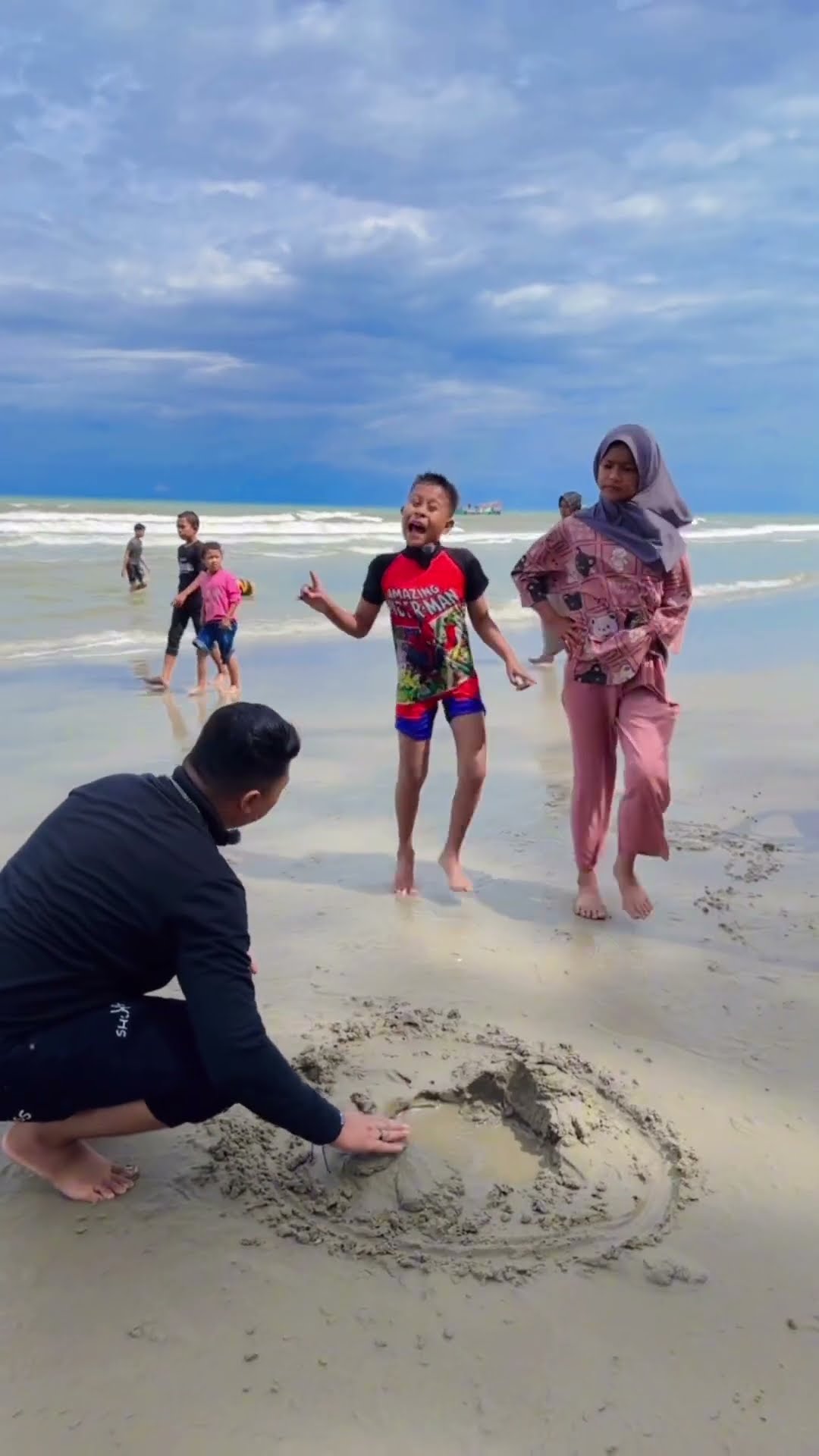 Solusi gak ada wc di pantai