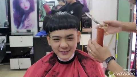 TROLL CẮT TÓC BÁT ÚP