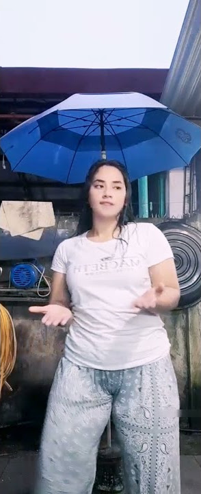 mama muda goyang tiktok