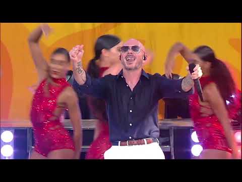 Pitbull Performs 'Fireball' On Good Morning America