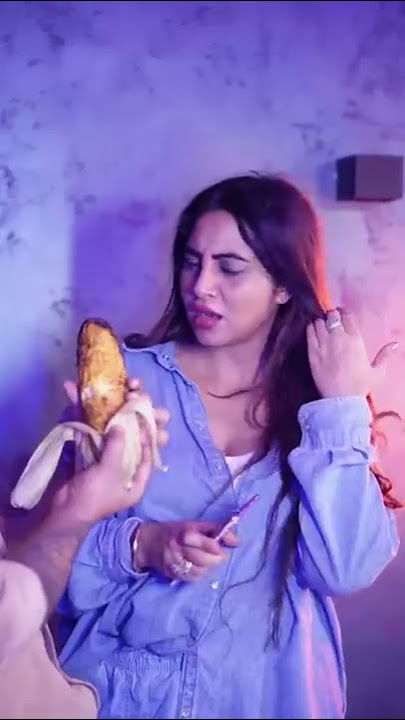 Feeling Samajh lo Arshi Khan 😜 #Tauba #ashortaday #eshanmasih #shorts #arshikhan