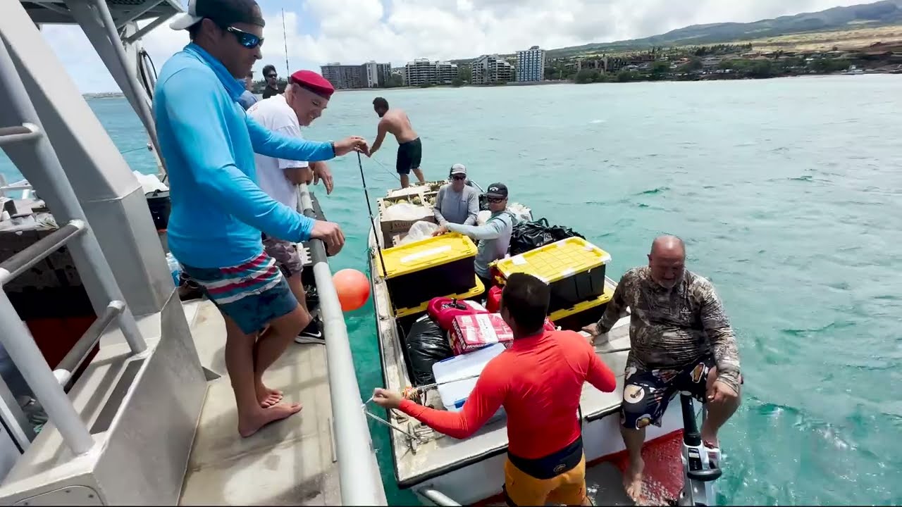 Volunteers ferry supplies to West Maui after deadly wildfire