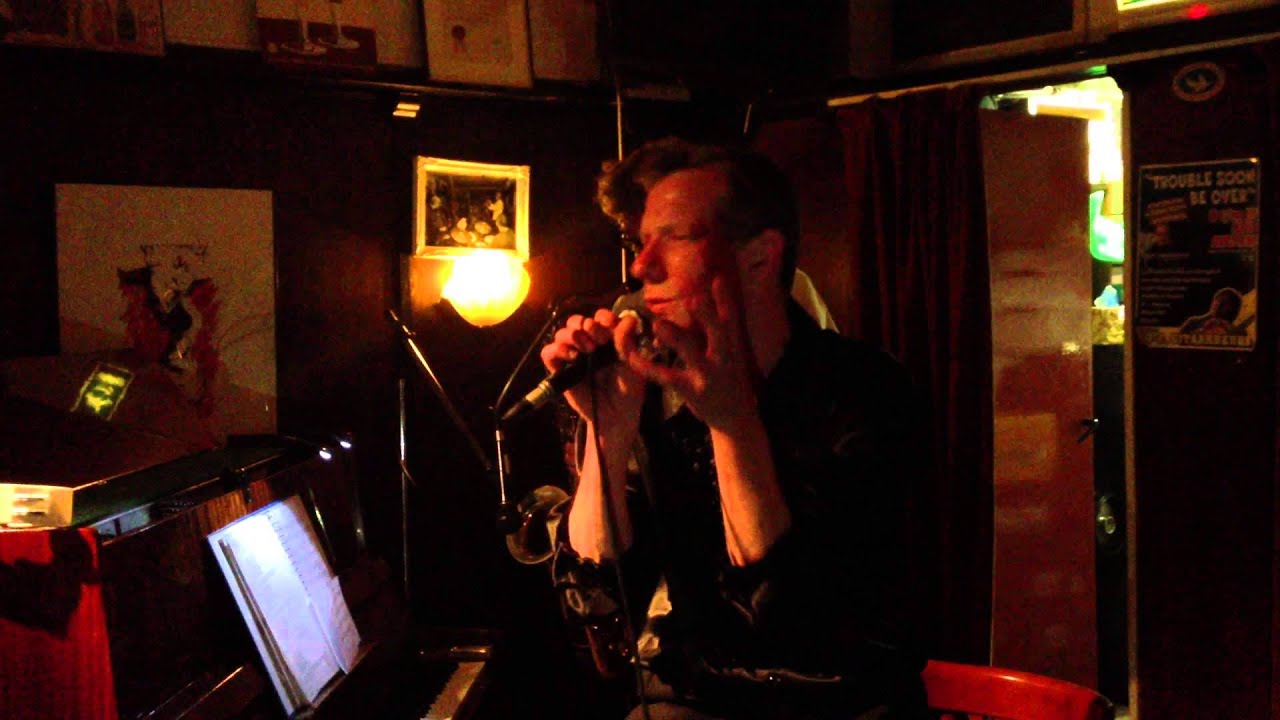 Een man weet niet wat ie mist.