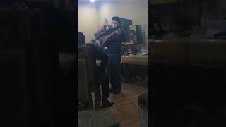 Anar bayramov (Tovuz beko cay evi ) sazda  gözel musiqiler
