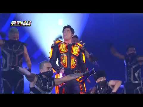 【地表最帥!!】周杰倫地表最強演唱會首場 化身鋼鐵人帥氣開唱