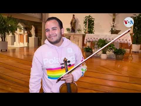 Violinista venezolano crea fundación para enseñar valores a los jóvenes - Voice of America