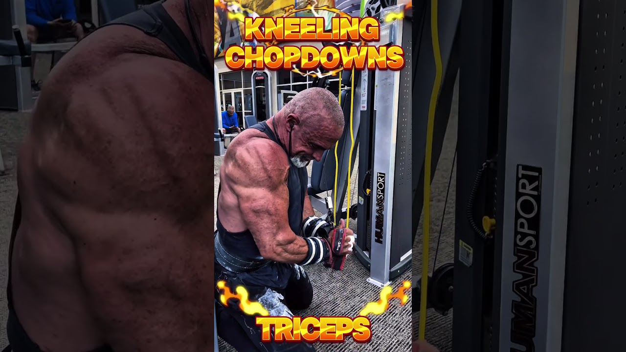 KNEELING CHOPDOWNS FOR TRICEPS #triceps #workout #motivation #muscle #pushdowns