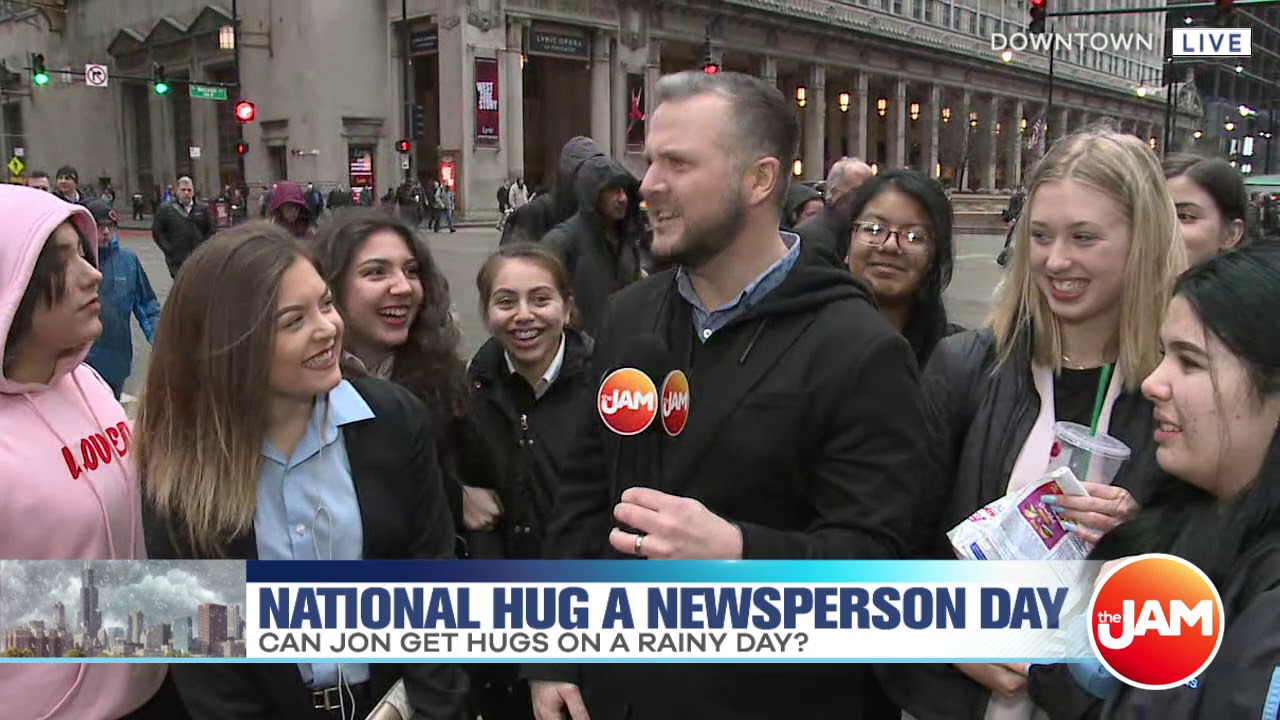 camera iphone 8 plus apk National Hug a Newsperson Day