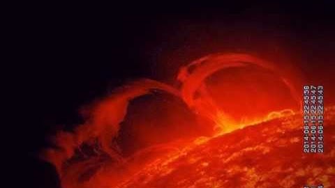 AIA 131/171/304 (2014-06-15 18:02:11 - 2014-06-16 05:54:11 UTC)