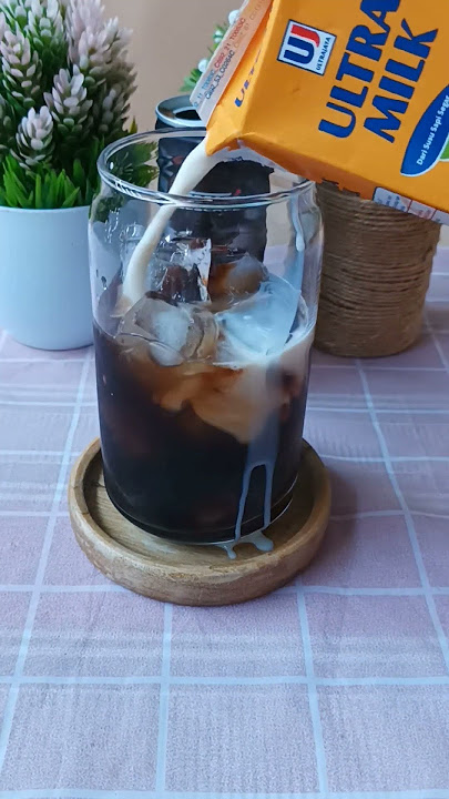 minuman kopi susu | Nescafe ice black | Ultra Milk Karamel