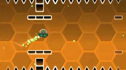 Flappy ufo geometry Dash