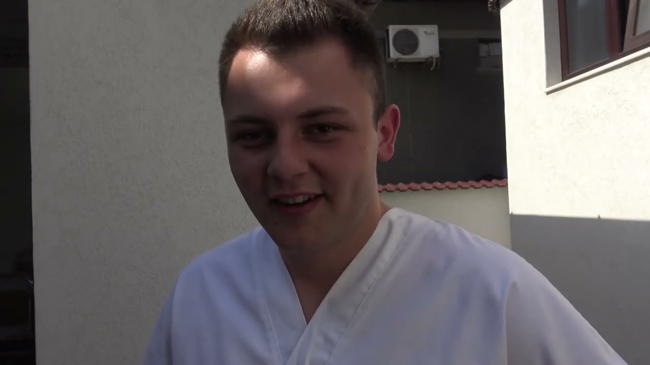 Blaj într-un minut - Scoala de asistente medicale