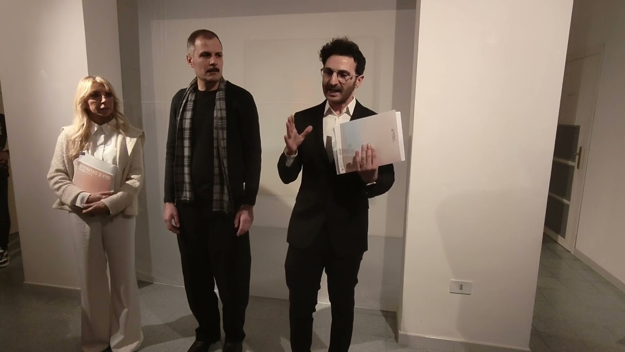 San Benedetto del Tronto. Mostra Qui è Ovunque: il critico d'arte Marino Capretta