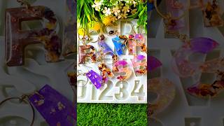 Coustom Resin Latter Keychain - A to Z Alphabet Keyring - Glitter, Followers