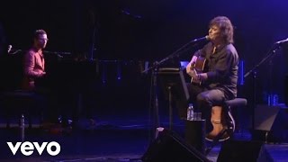 Video thumbnail of "Luís Represas - Memórias De Um Beijo (Live)"