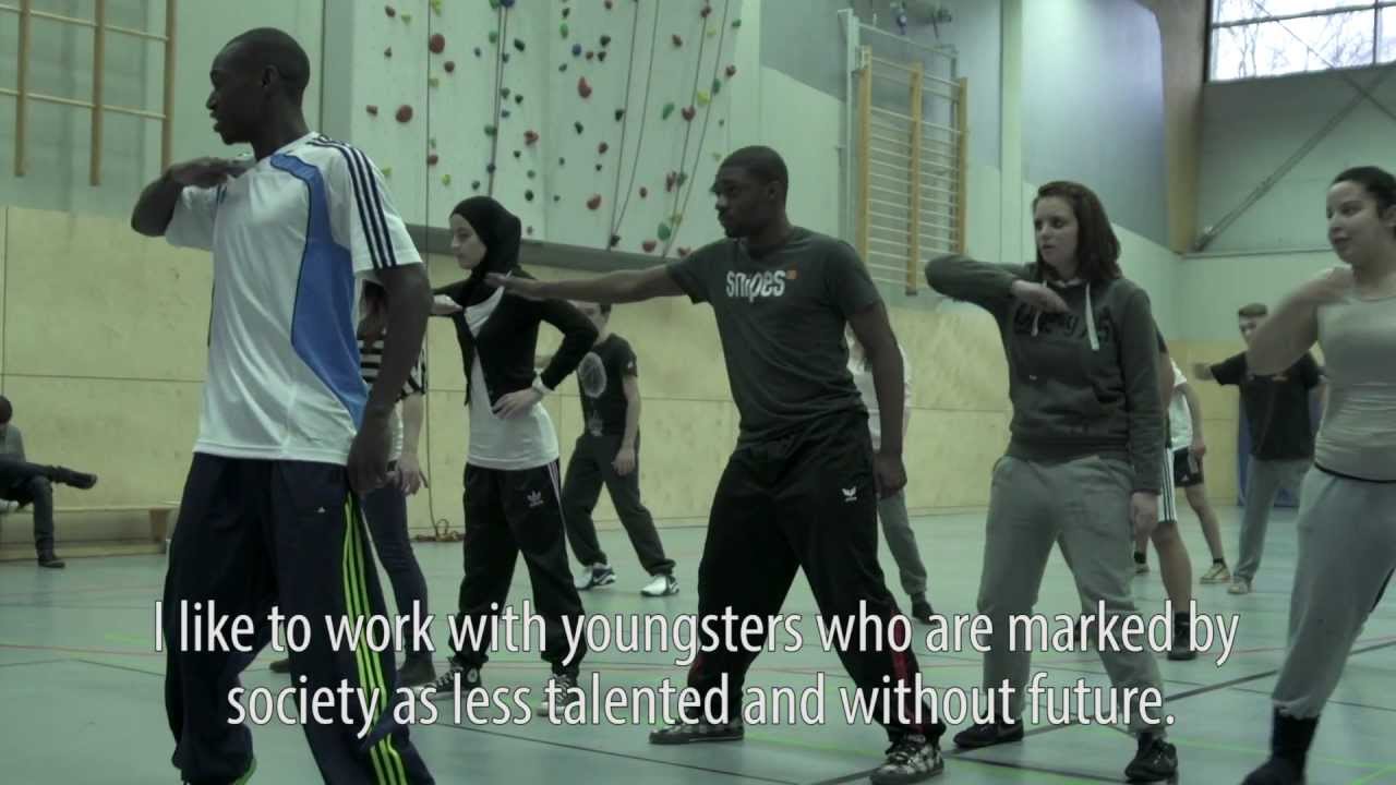 Film: STARKMACHERSCHULE - The strength in me (engl)