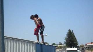 jetty jumping  pt vic