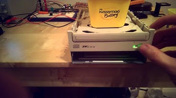 PCB agitator for etching circuit boards