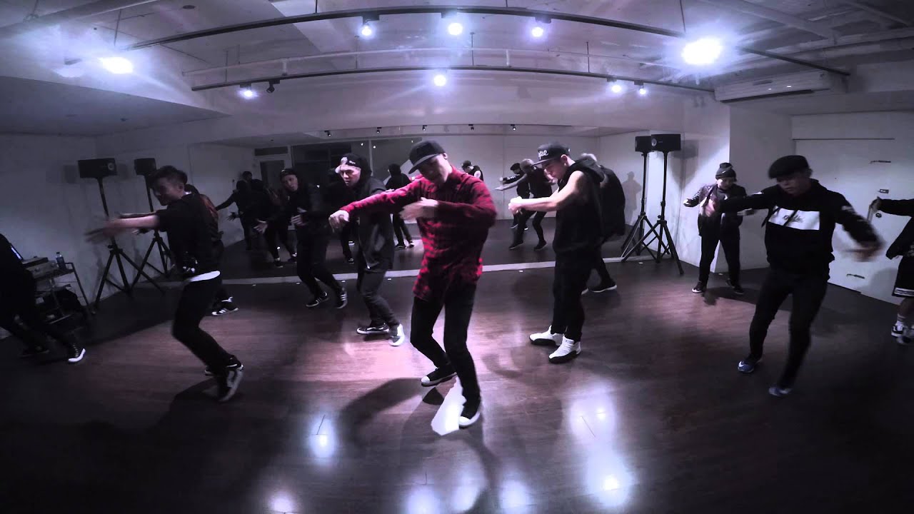 NICKTHEREAL 周湯豪 2015 SNG . 全面失控 . Dance Practice