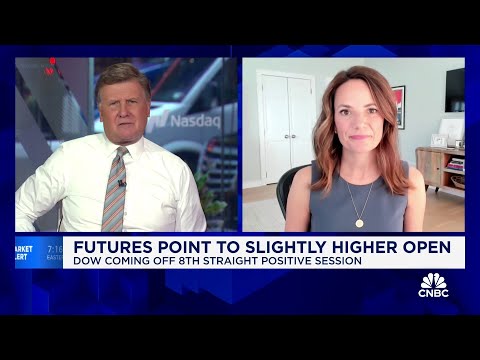 Expect one more market downdraft before the corrective phase ends, says Fairlead's Katie Stockton