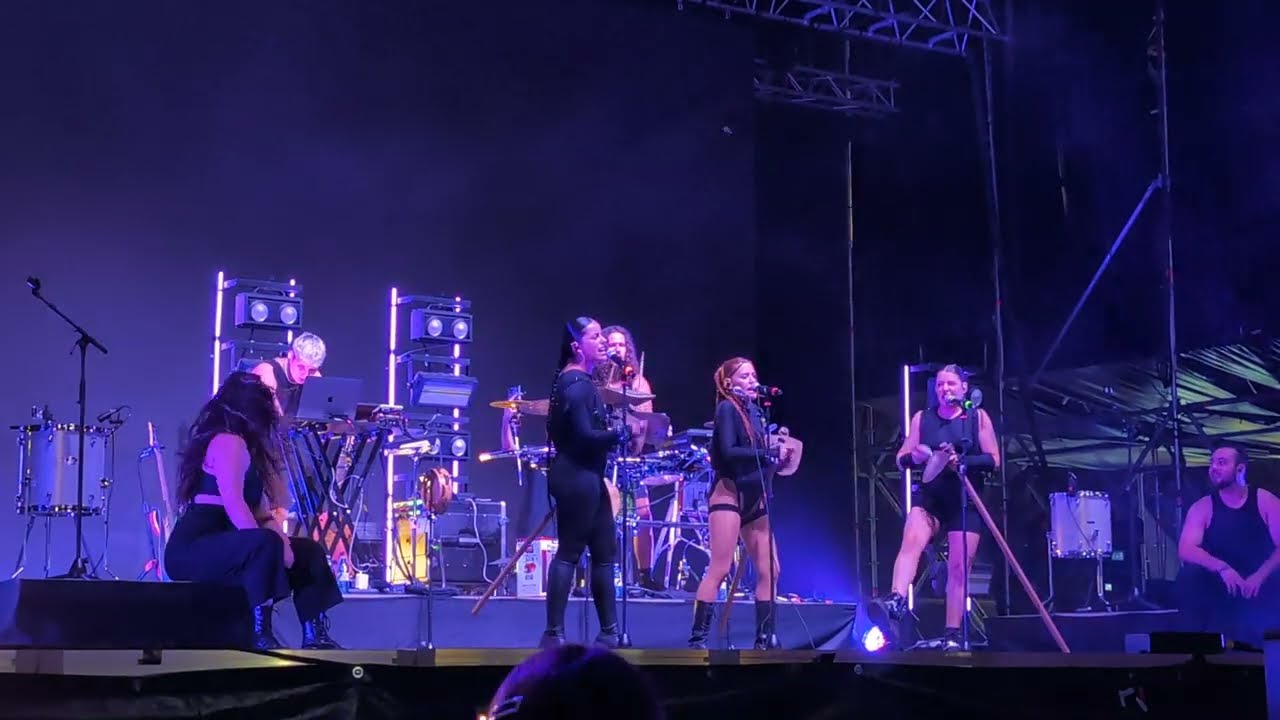 Tanxugueiras - Quen é a que canta? - Directo SonRías Baixas 2024 - 4K