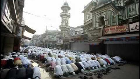 تلاوه من سورة الانفطار -الشيخ عويض العطوي.flv