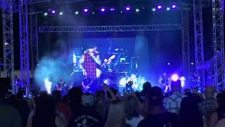 Brantley Gilbert - Bottoms Up [Live] (2026) - Sunset Station Outdoor Amphitheater