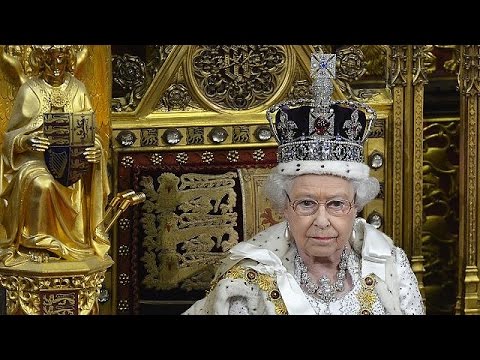 Vídeo: El Remei Secret D’Elizabeth II Fa Esclatar A Espanya