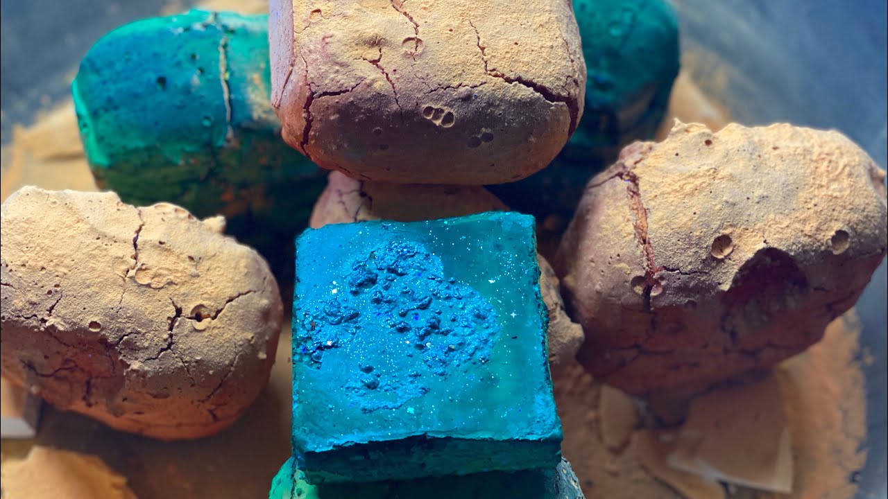 Happy Halloween 🎃 Dyed and Pasted Gym Chalk Crush