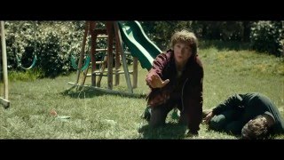 Перочинный человек / Swiss Army Man (2016) Трейлер без цензуры HD Перочинный человек / Swiss Army Man (2016) Трейлер без цензуры HD