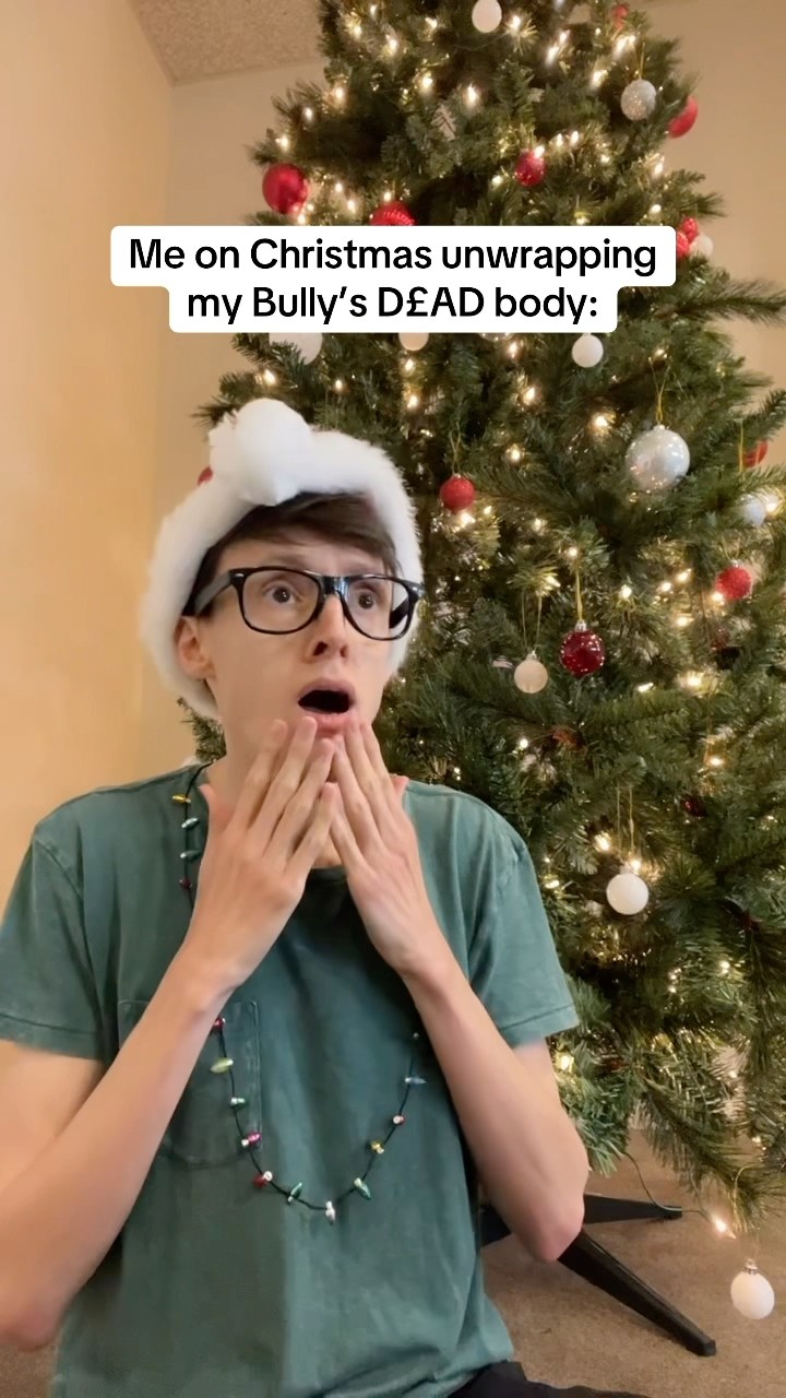 The CRAZiEST Christmas Gift ?? #TheManniiShow.com/series