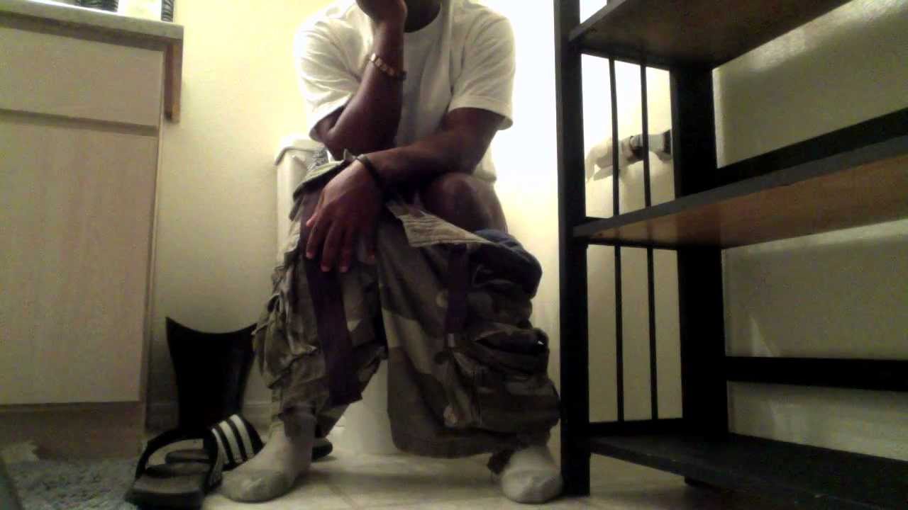 stuck-in-the-bathroom-with-no-toilet-paper-braxtonpitre-youtube