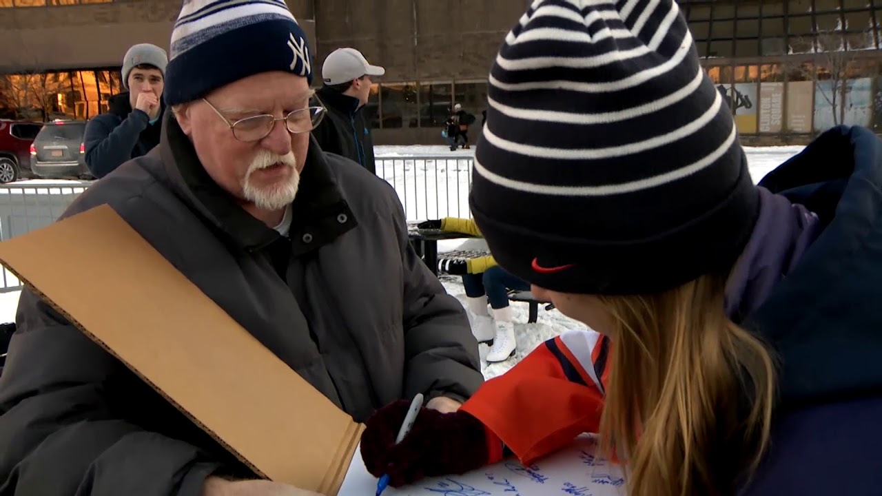 Syracuse Ice Hockey at Clinton Square
