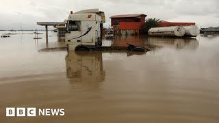 Nigeria’s worst floods in decade see more than 500 deaths - BBC News