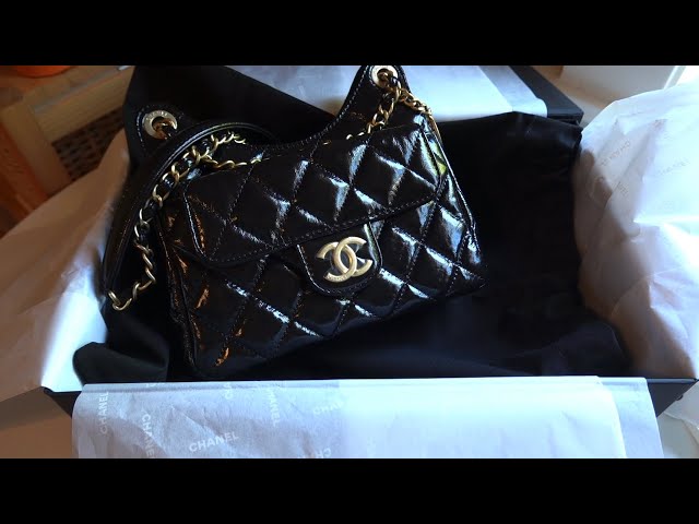 Chanel Beige & Black Gabrielle Large Hobo Bag – Dina C's Fab and Funky  Consignment Boutique