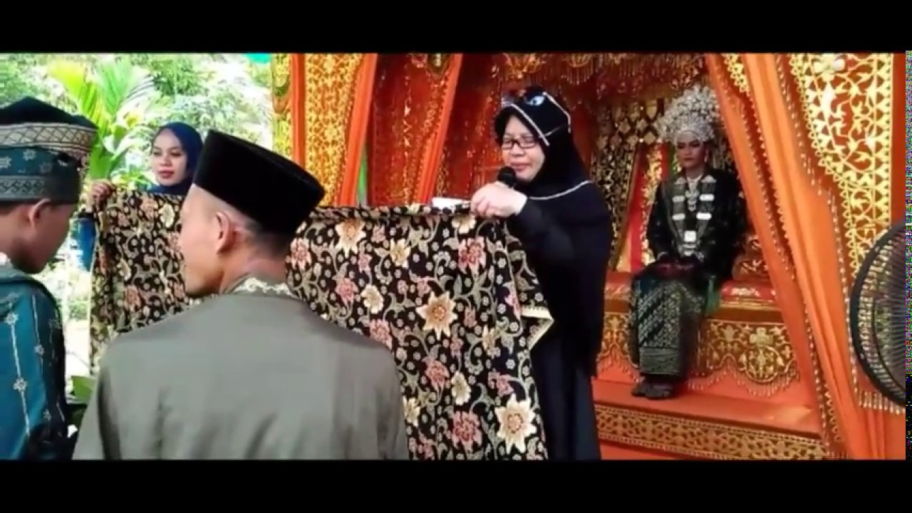 Tradisi Sambut Pantun Menyambut Pengantin Diriau Youtube